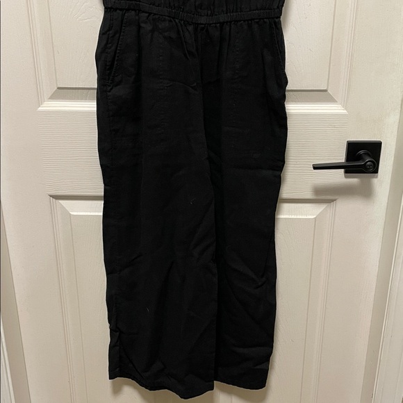 Old Navy | Black | Ruffle | Linen Blend |Sleeveless | Cropped | Romper  | Size S - Picture 4 of 16
